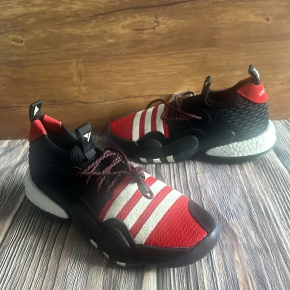Adidas TRAE YOUNG 2 'CHINESE NEW YEAR' men’s basketball shoes New with tags 8.5