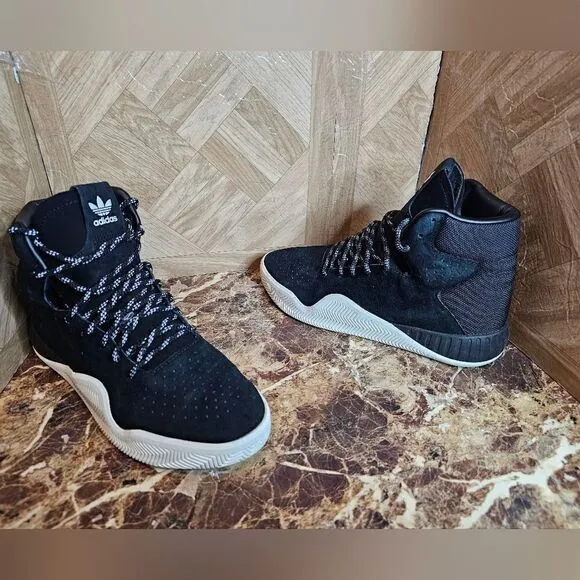 Adidas Youth Tubular Instinct suade running shoes size 6y.   193