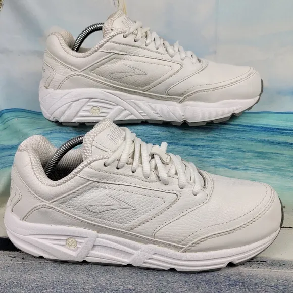 Brooks Addiction Walker Womens 9