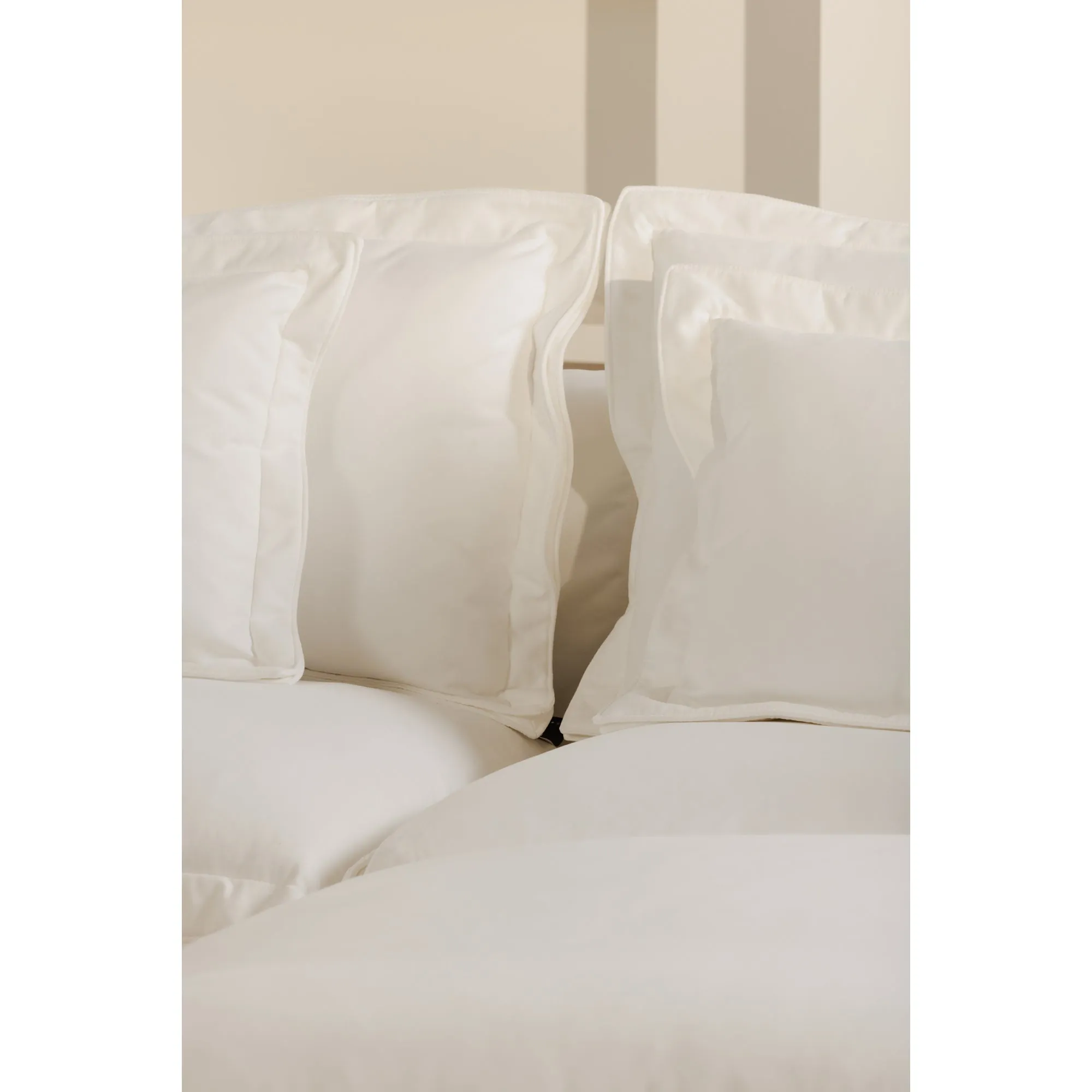 ComfyCloud Slip Cover Chair