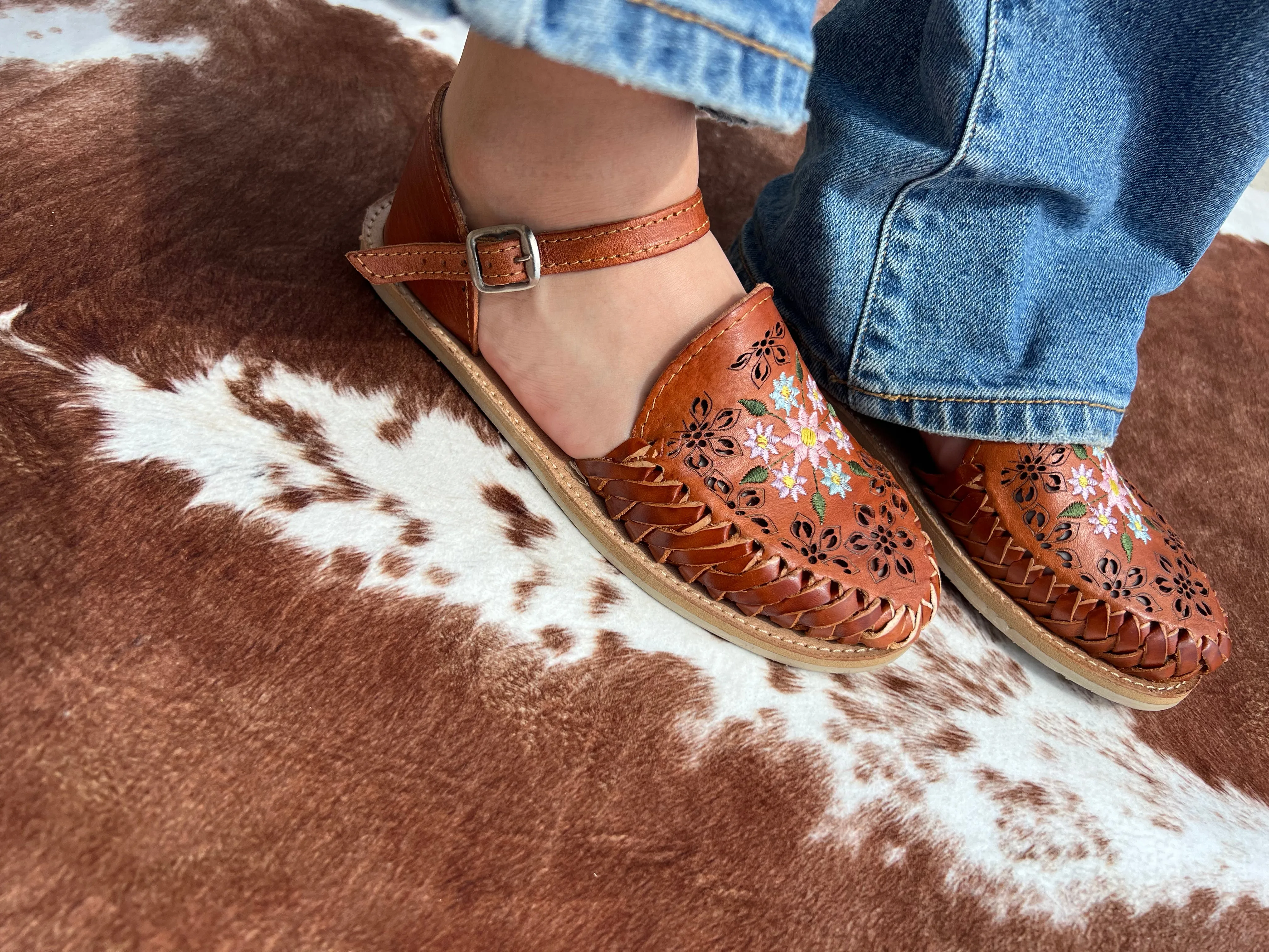 Daisy Huaraches