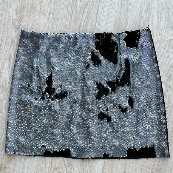 Free People Changeable Black &amp; Silver “Camo” Sequin “Night Out” Skirt ~ 8