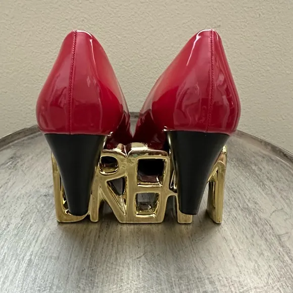 Giani Bernini Red Patent Vegan Leather Round Toe Heels Size 7M