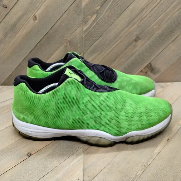 Jordan Future Low Light Poison Green Camo Athletic Sneakers Mens Size 13 Shoes