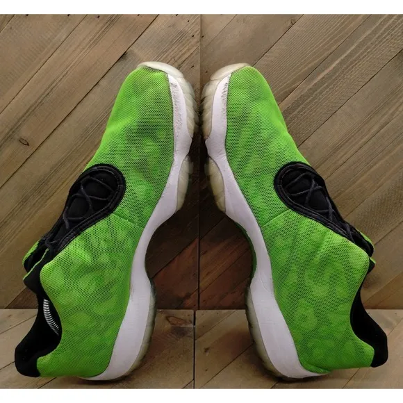 Jordan Future Low Light Poison Green Camo Athletic Sneakers Mens Size 13 Shoes