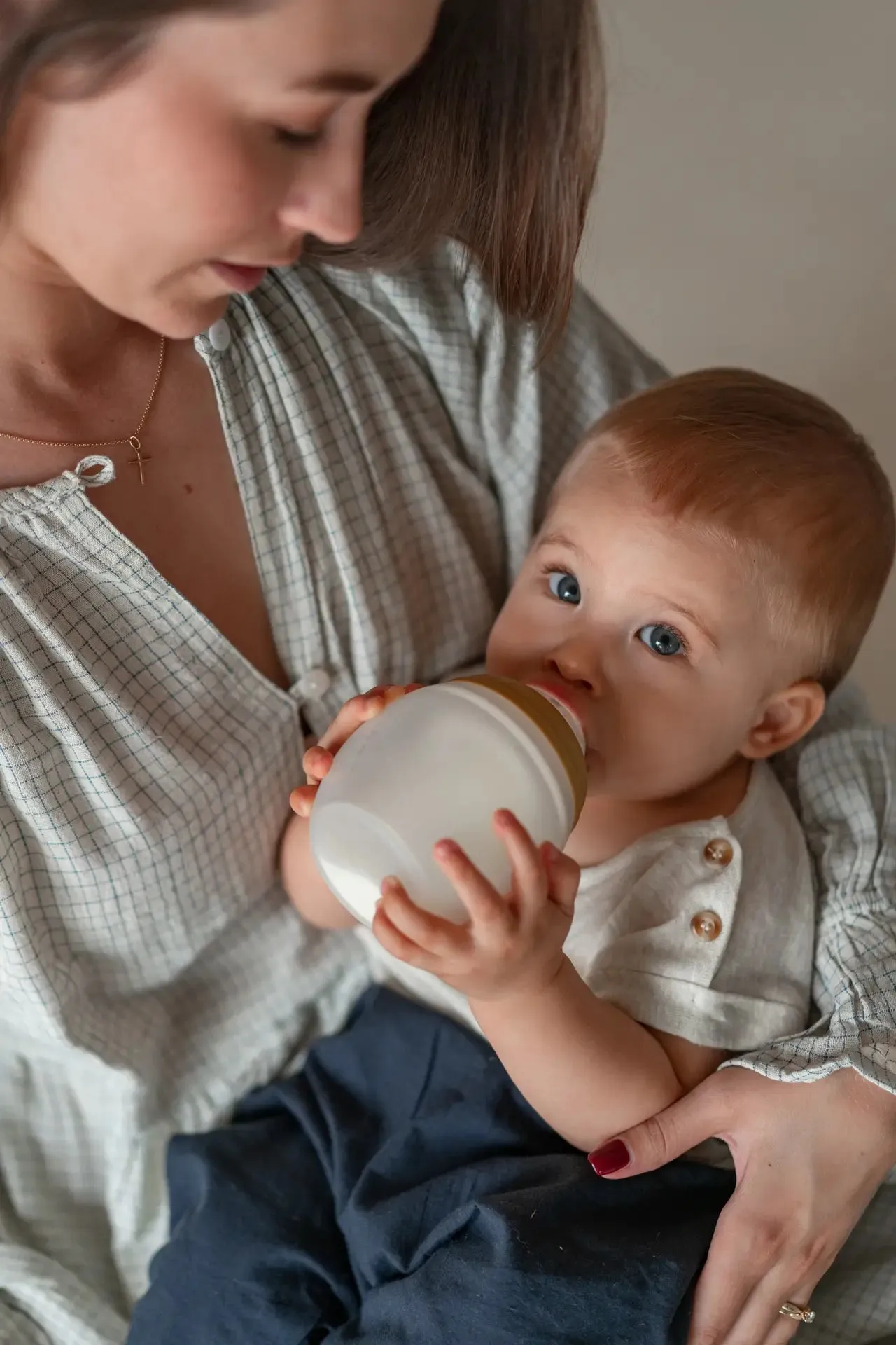Élhée Silicone Easy Clean Baby bottle 240ml - 08 Oz