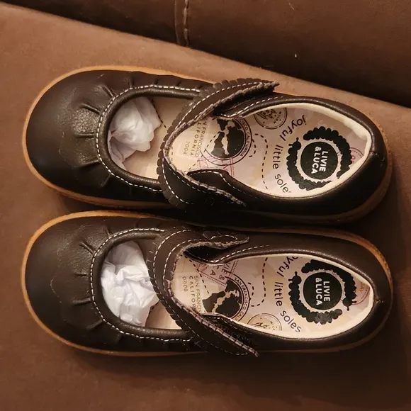 LIVIE AND LUCA brand new shoes size 11