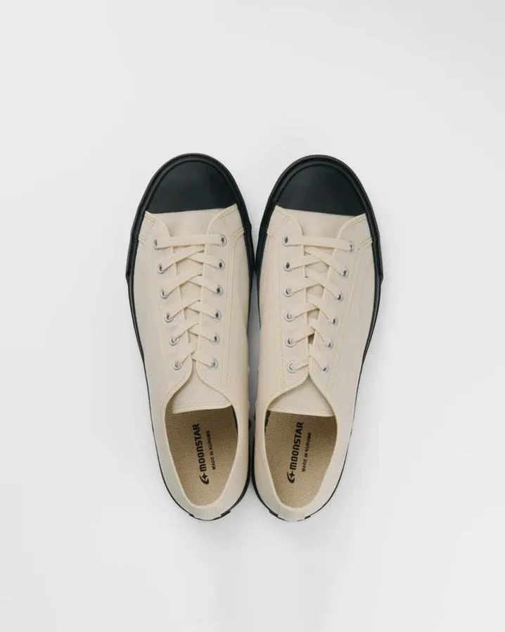 Low Trainer Shoes / Natural Black