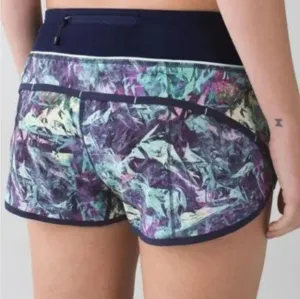 Lululemon 752 Run: Speed Short *4-way Stretch Iridescent Multi / Deep Navy sz 6