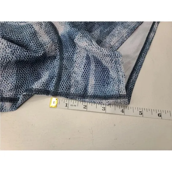 Lululemon Run Times Short II 4&quot; Mesh Scape Multi/True Navy Size 10 Womens