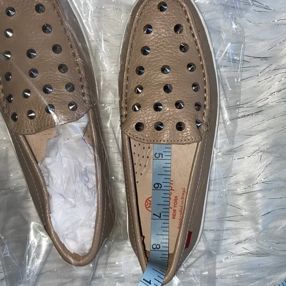 Marc Joseph New York Tan Leather Studded Loafer Kid's size 1.5