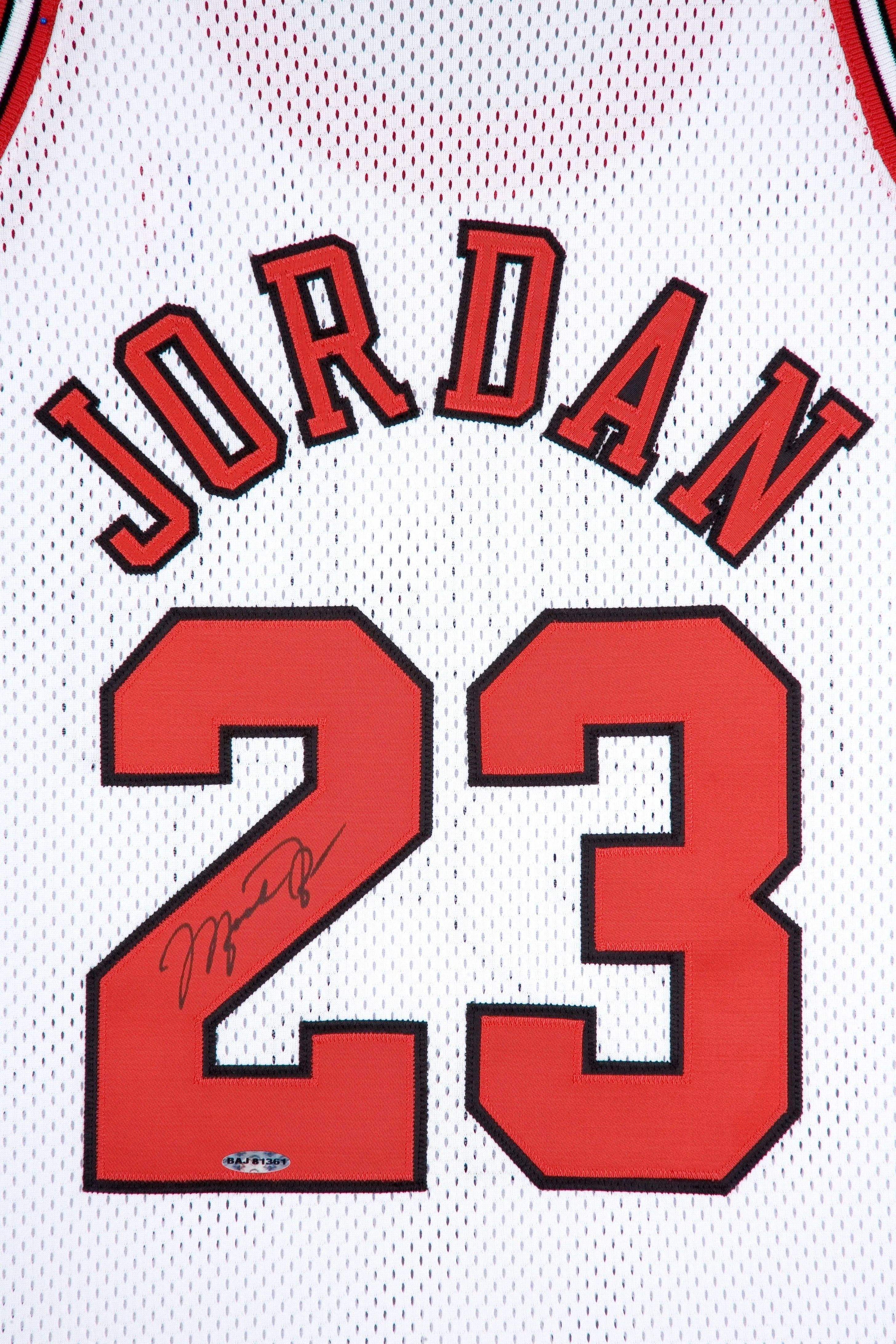 Michael Jordan Signed Chicago Bulls Home Jersey