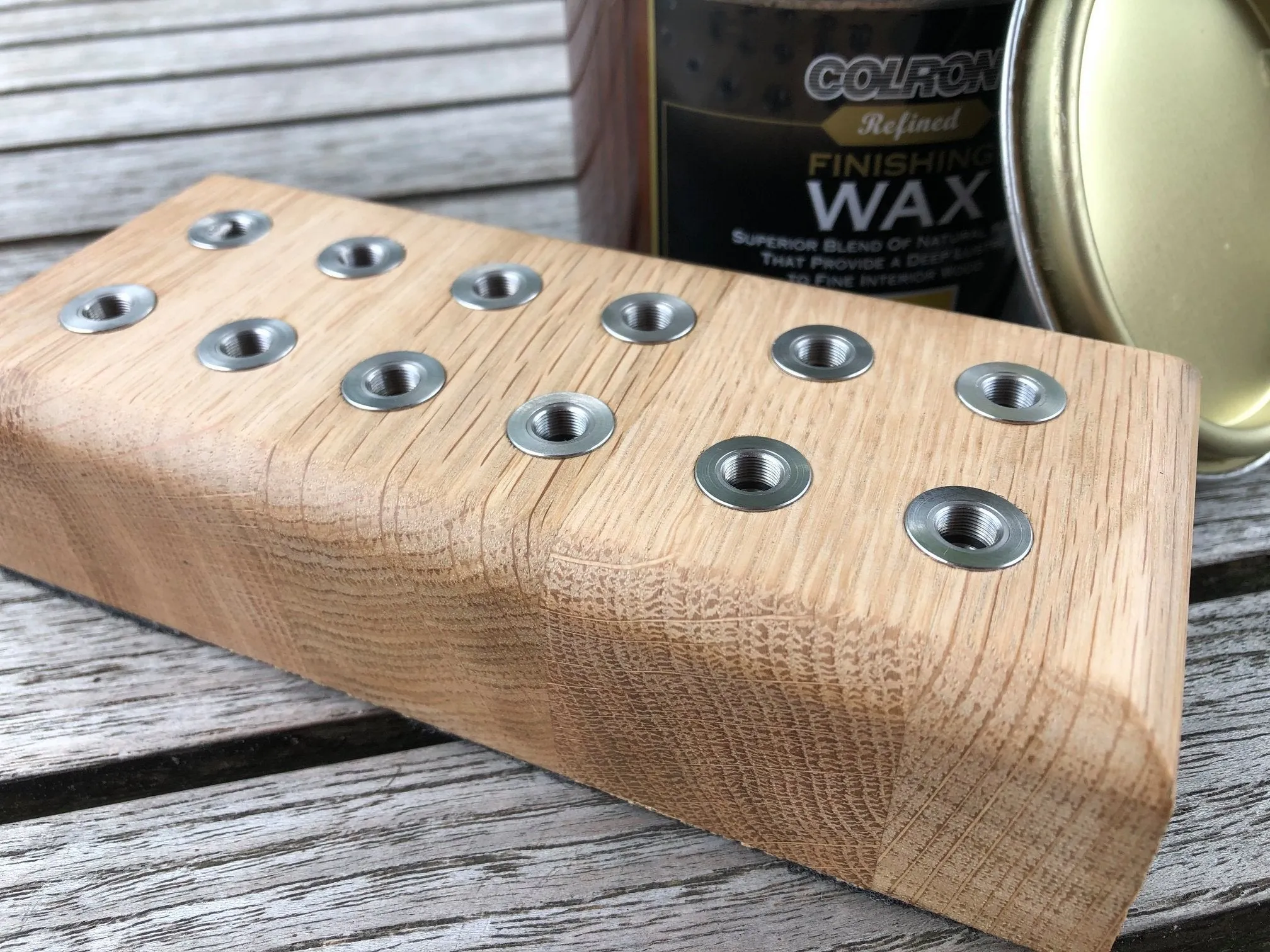 MIST Solid Oak Atty Stand