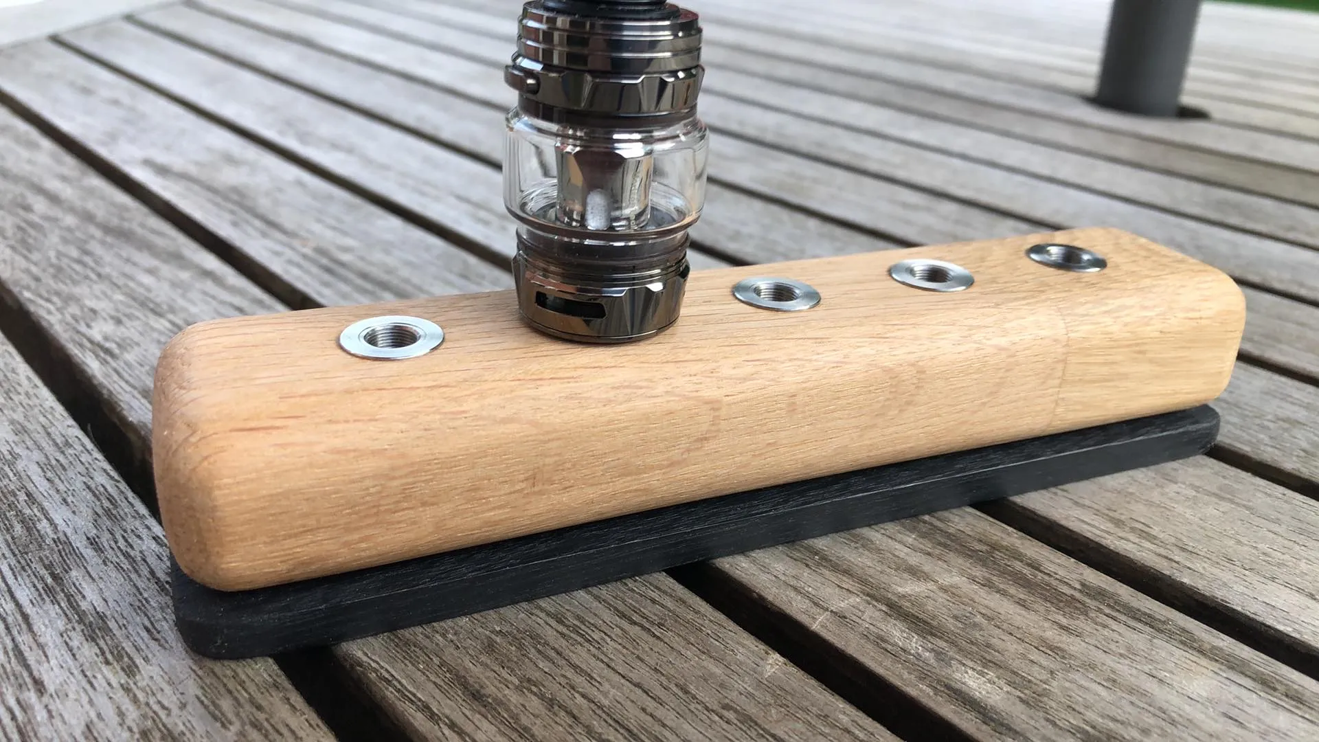 MIST Solid Oak Atty Stand
