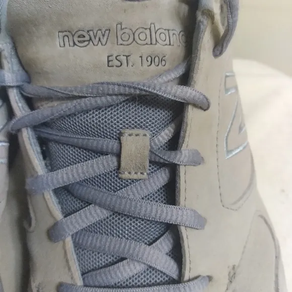 New Balance MW928GY3 Mens Gray Leather Sneakers Shoes Sz 11 2E