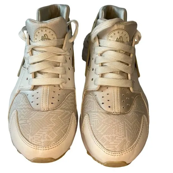 NIKE Air Huarache Run Premium Oatmeal Athletic Shoes Size 6Y/ Women 7.5