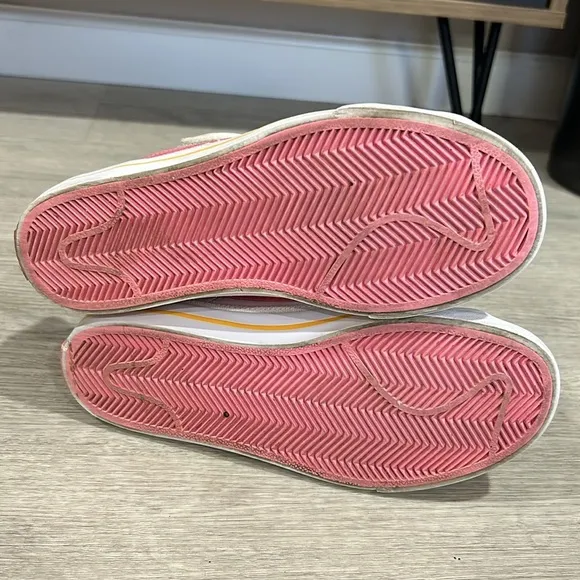 Nike Court Legacy 'White Pink Orange' DA5381-118 kids 3Y