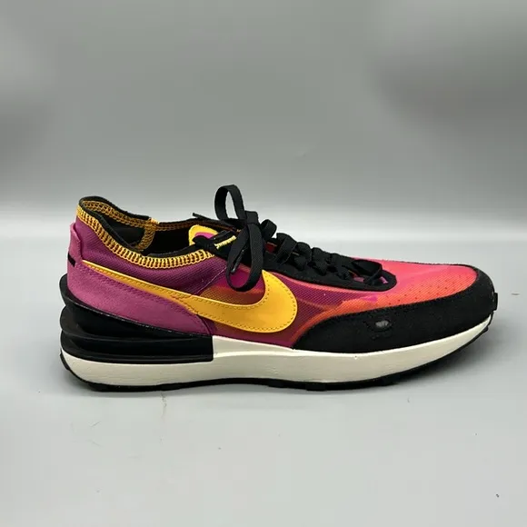 Nike Waffle One Active Fuchsia men’s sz 9.5