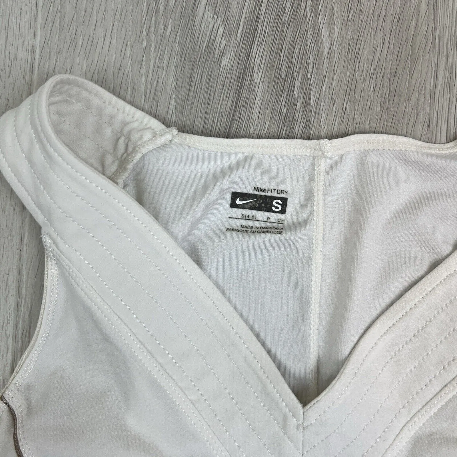 Nike Womens White Tennis Dress Size Small