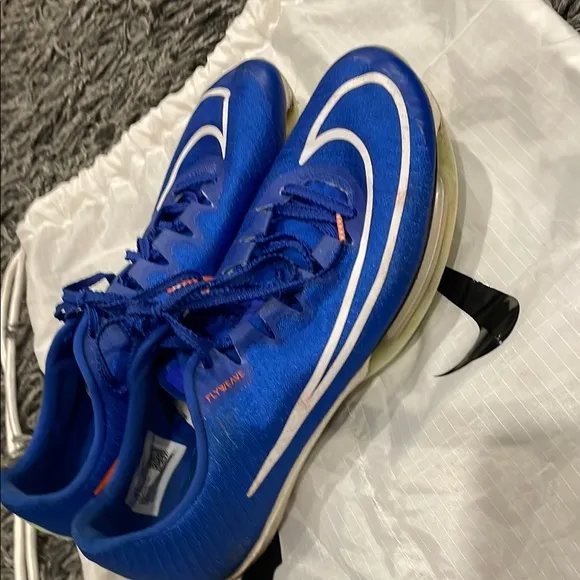 Nike zoom fly weave Blue Soccer track Cleats size 7.5