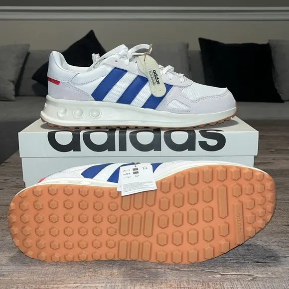 NWT Adidas Run 84 Men's Shoes IH8621