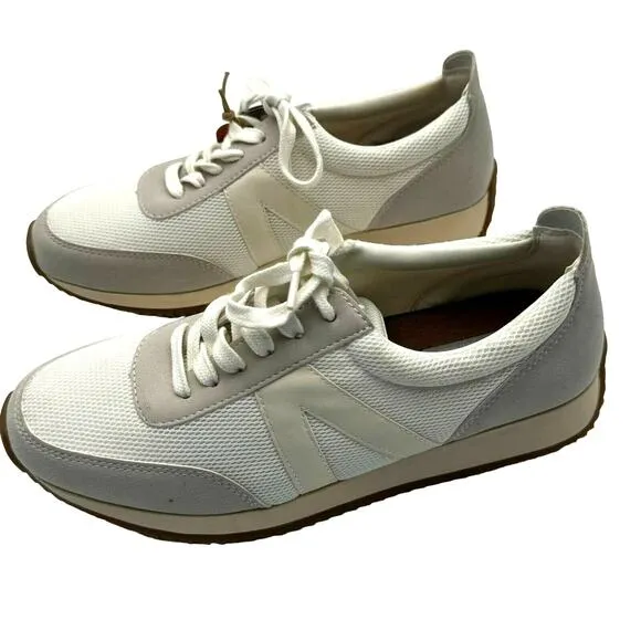 NWT MIA Womens 6.5 Kable Lace Up Sneakers Shoes Vintage Look New white taupe