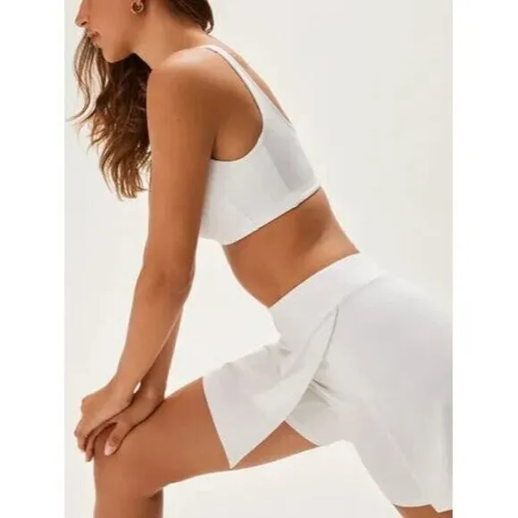 OUTDOOR VOICES Court Skort 4.5 Active Tennis Sports White S 79-11