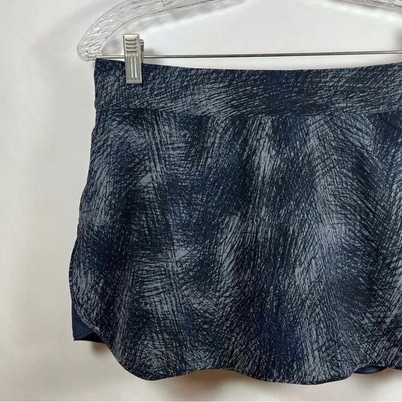 Outdoor Voices women mini tennis skort size M high waist navy blue