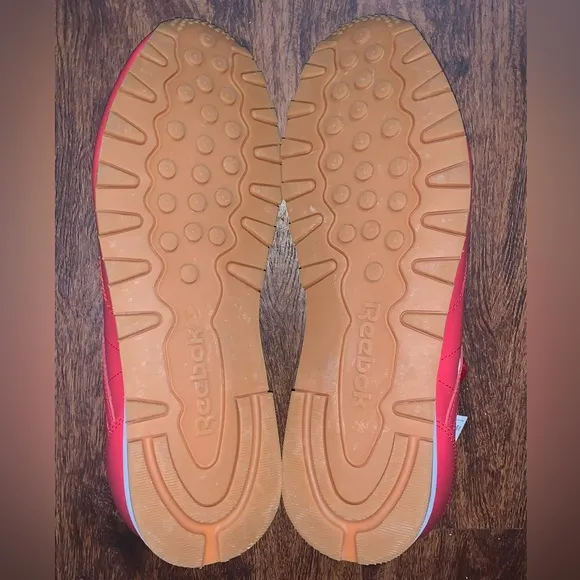 Reebok size 14