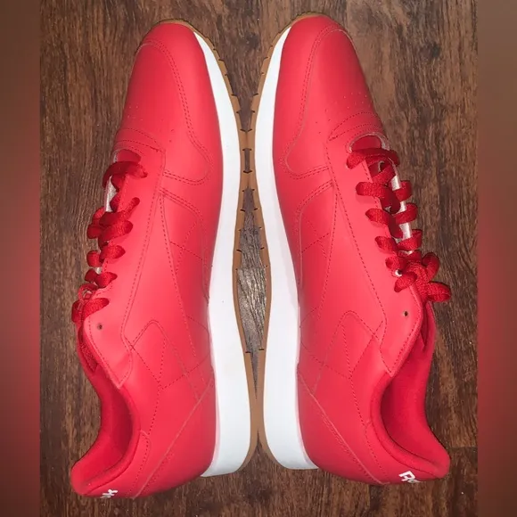 Reebok size 14