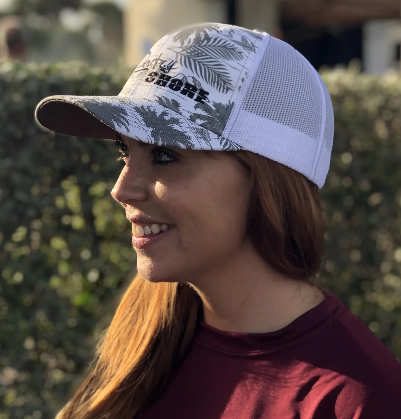 Signature Series Snapback Palm Tree Mesh Trucker Hat - White