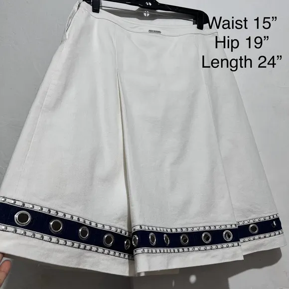 St. John Sport Grommet Heavyweight Cotton Tennis Skirt: Box TOY01: