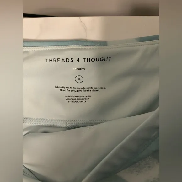 Threads for Thought POCKET SKORT NWT Medium