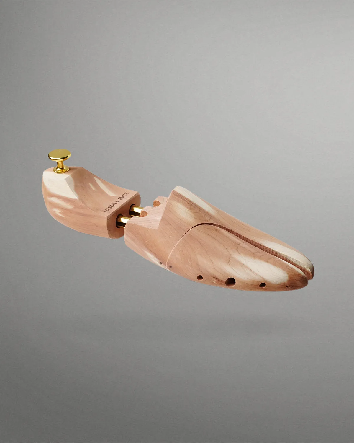 Top Quality American Cedar Wood Shoe Tree (Gold Knob)