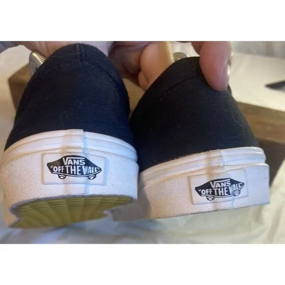 Van's Harry Potter Limited Edition Hufflepuff Slip-On Tennis Shoes-Size‎ 8.5
