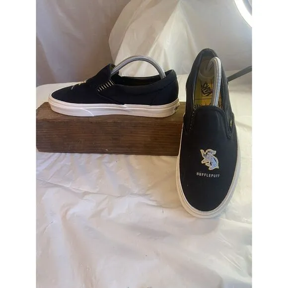 Van's Harry Potter Limited Edition Hufflepuff Slip-On Tennis Shoes-Size‎ 8.5