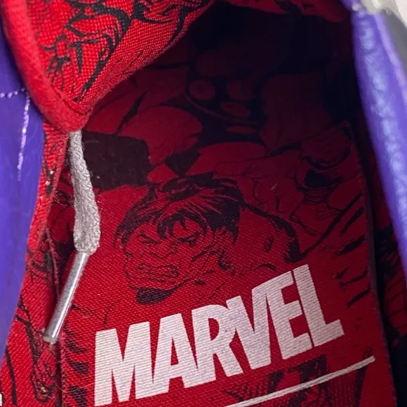 VANS x Marvel Vans Off The Wall Men's Old Skool Shoes - Avengers Size 7.5